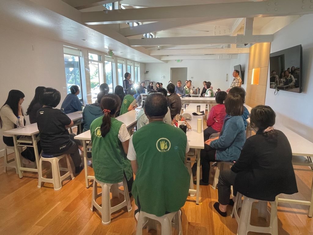 做學員的學習同伴──擔任初級禪訓班輔導學長的收穫